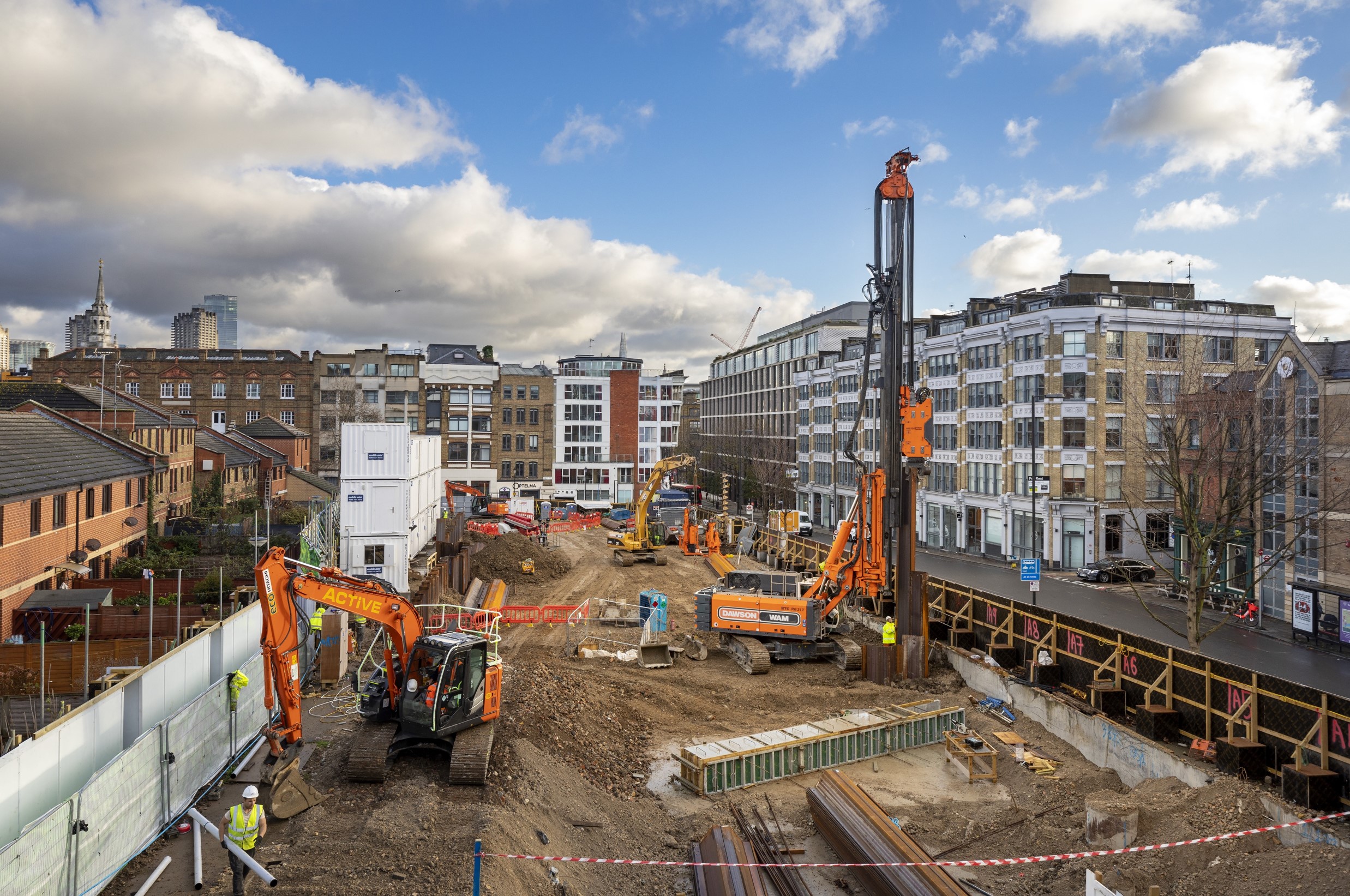 London: Farringdon Road