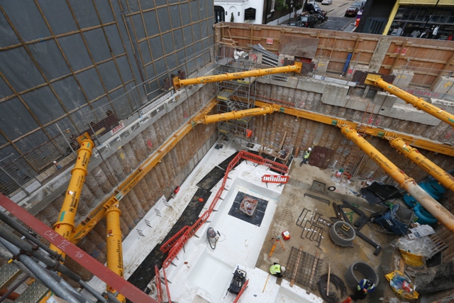 London: Kensington Church Street Basement