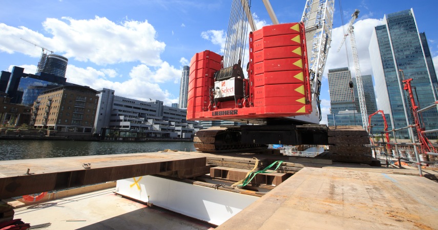 London: Wood Wharf Temporary Platform